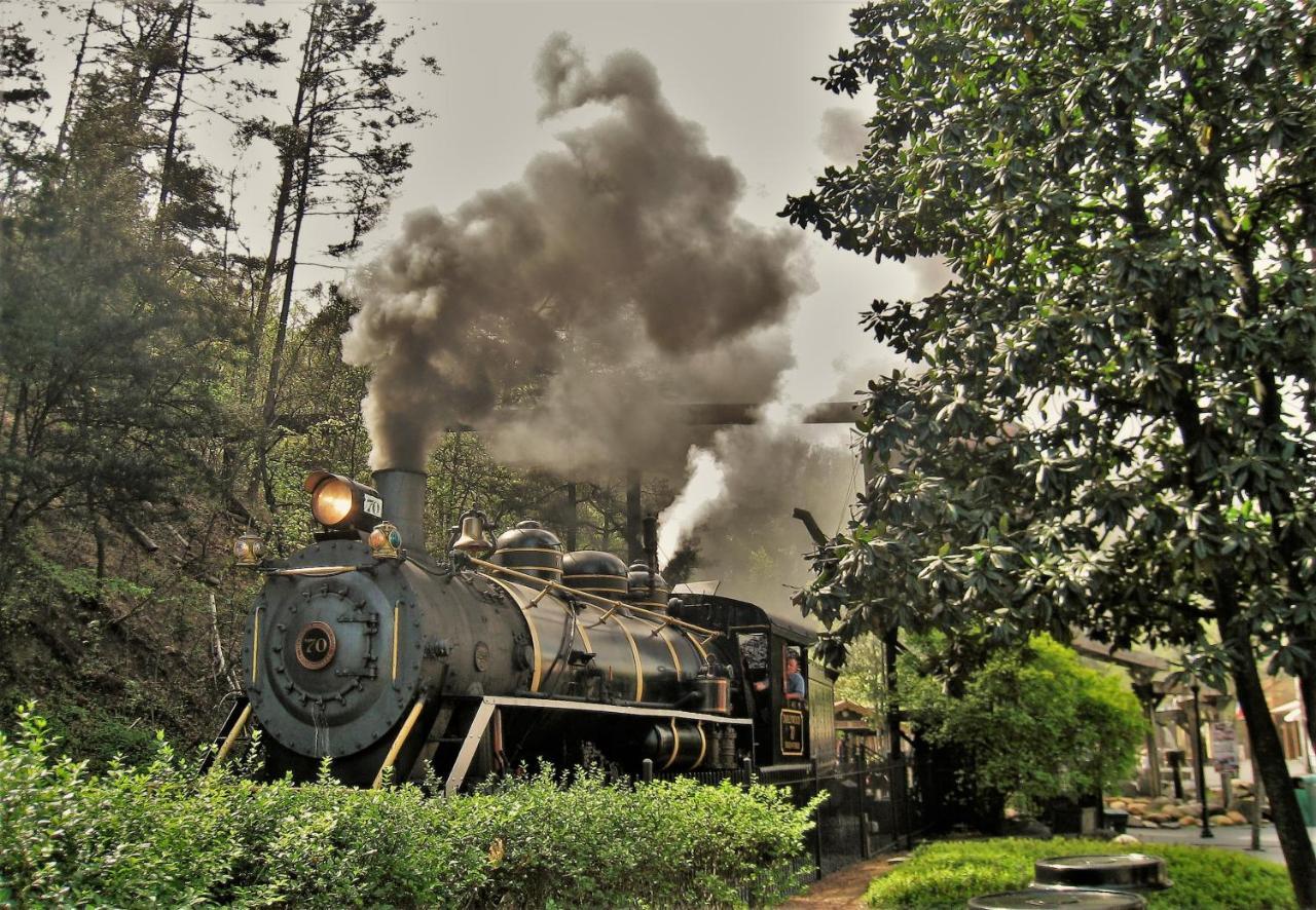 A Happy Cottage- Get 951 Worth Of Free Area Attraction Tickets For Each Paid Day! Pigeon Forge Exterior foto